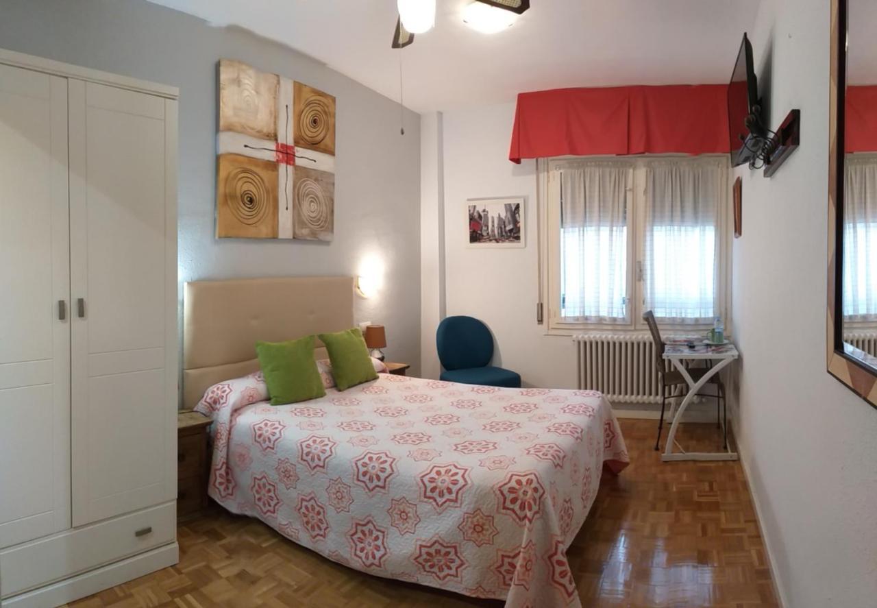 Alojamientos Pamplona Exteriör bild