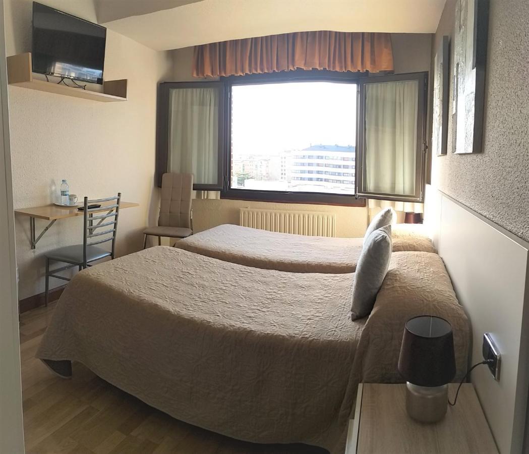 Alojamientos Pamplona Exteriör bild